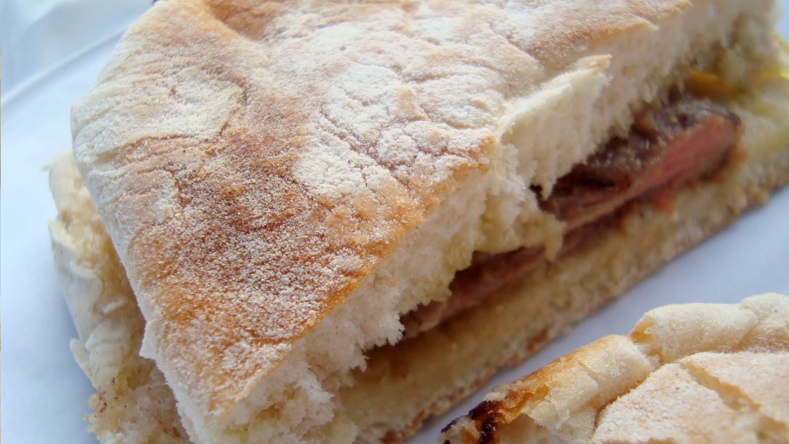 Prego no Bolo do Caco · Iguaria Receita e Culinária