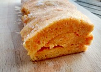 Torta de Cenoura com Doce de Ovos