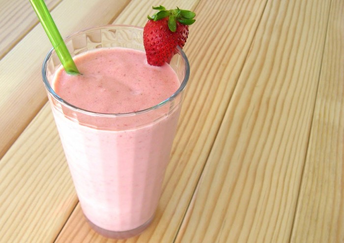 iguaria-batido-de-morango