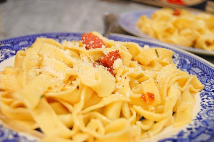 iguaria-fettuccine-simples-tomate