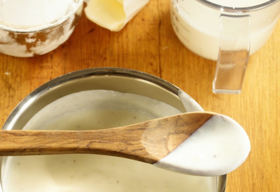 fazer-um-molho-bechamel