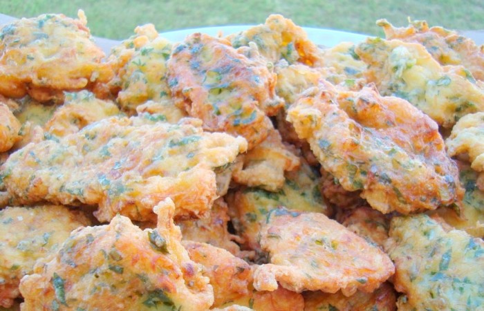 iguaria-pataniscas-de-bacalhau