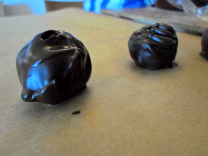Trufas-com-cobertura-de-Chocolate