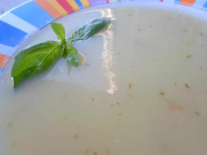 Sopa-Fria-Manjerica