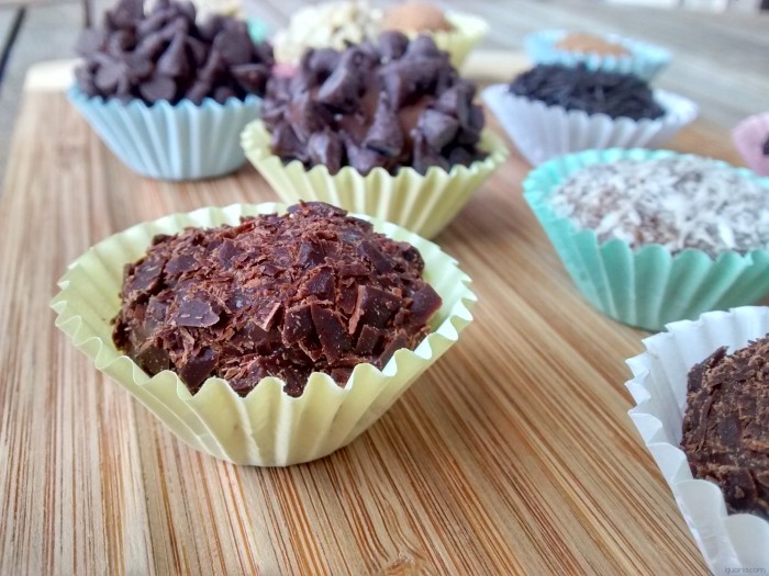 Iguaria_Brigadeiro-com-Cobertura-de-Chocolate