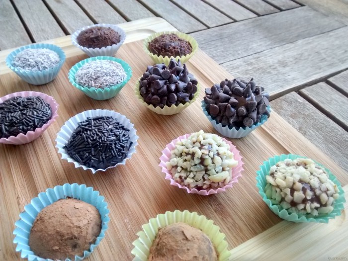Iguaria_Varios-Tipos-de-Brigadeiros
