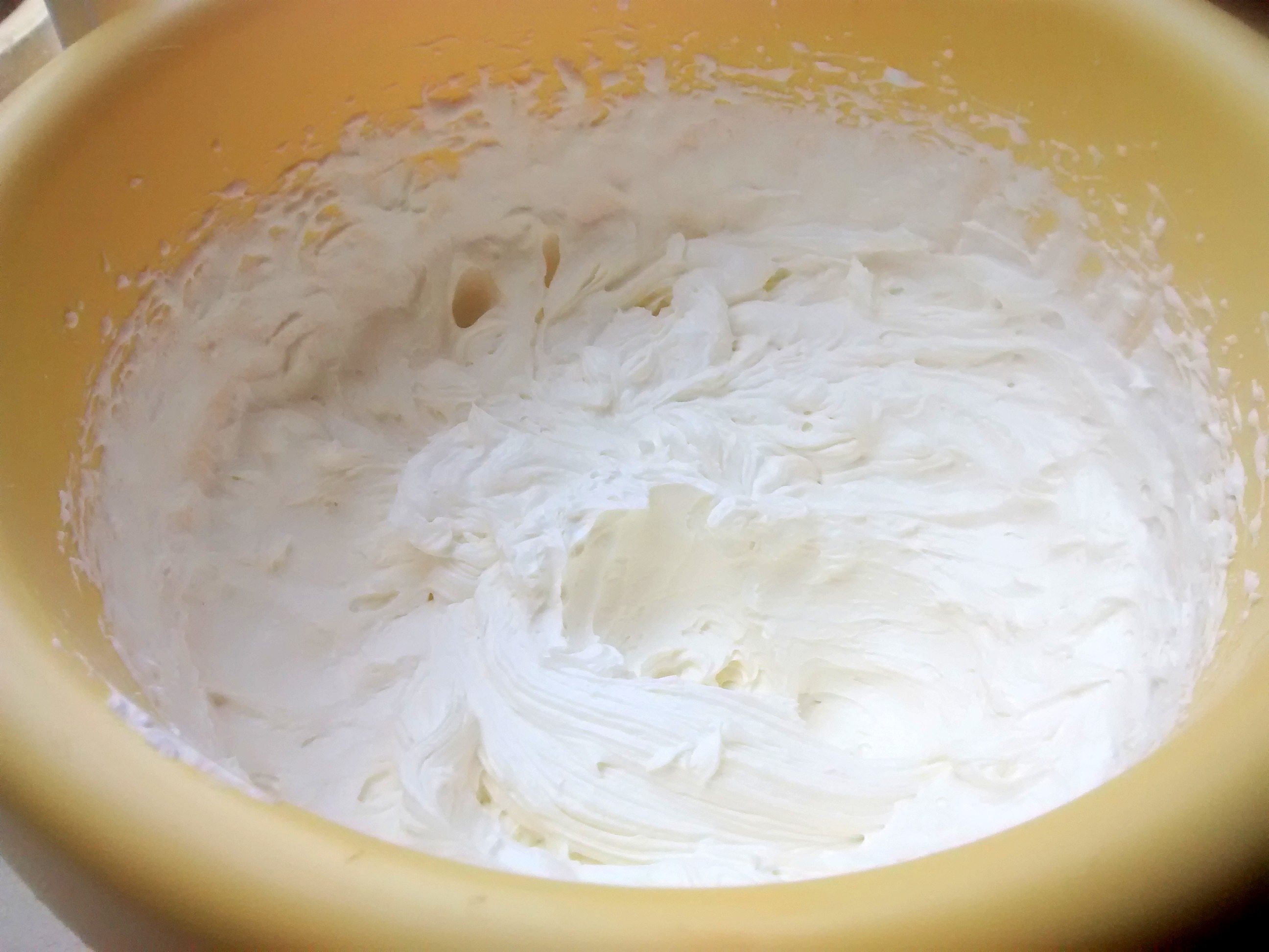 Iguaria_Bater-o-Queijo-Creme
