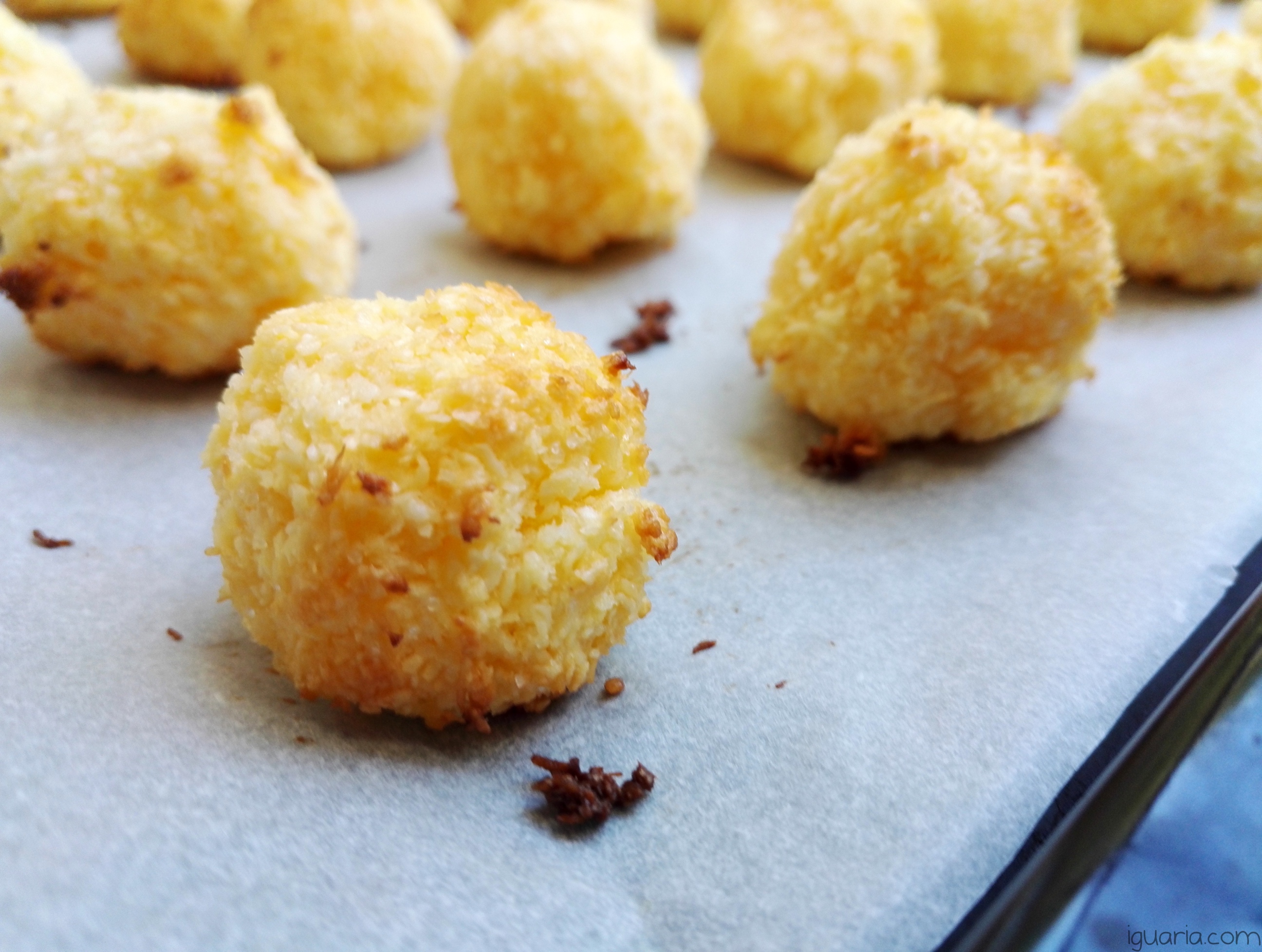 Beijinhos de Coco Tradicionais · Iguaria! Receita e Culinária