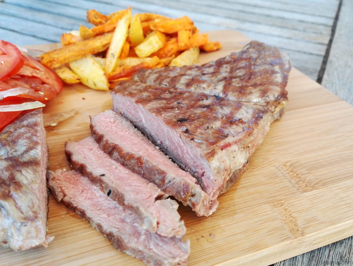 Bife de Alcatra com Batatas Assadas • Iguaria! Receita e Culinária